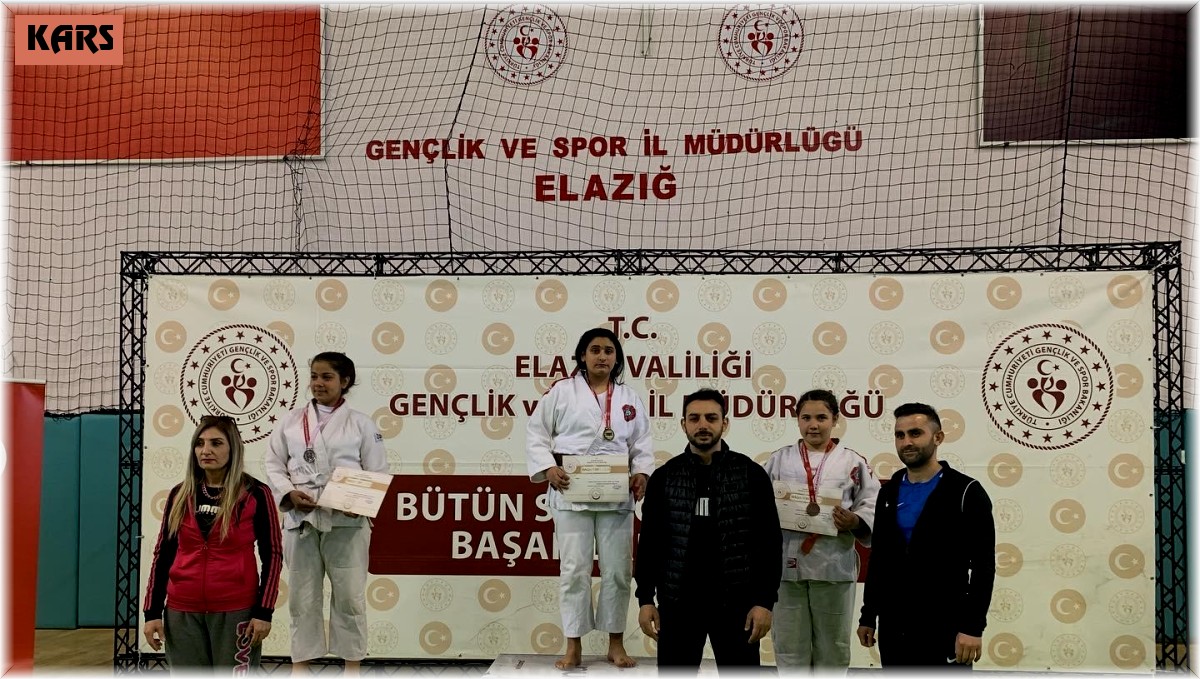 Kars'lı judocular başarıya doymuyor