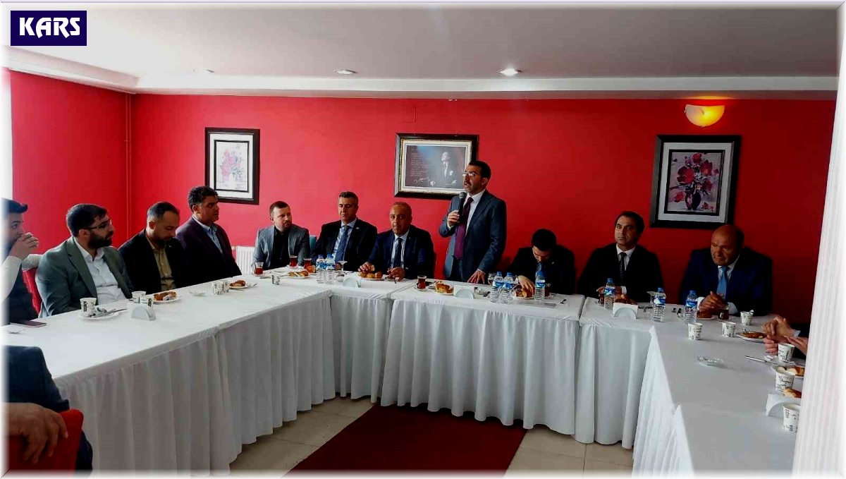Kars milletvekili Çalkın, Sarıkamış'ta muhtarlar bir araya geldi