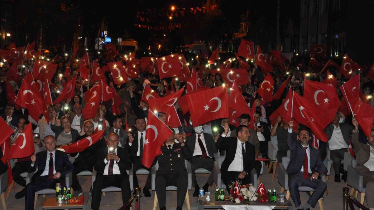 Kars'ta 15 Temmuz hain darbe girişimi unutulmadı