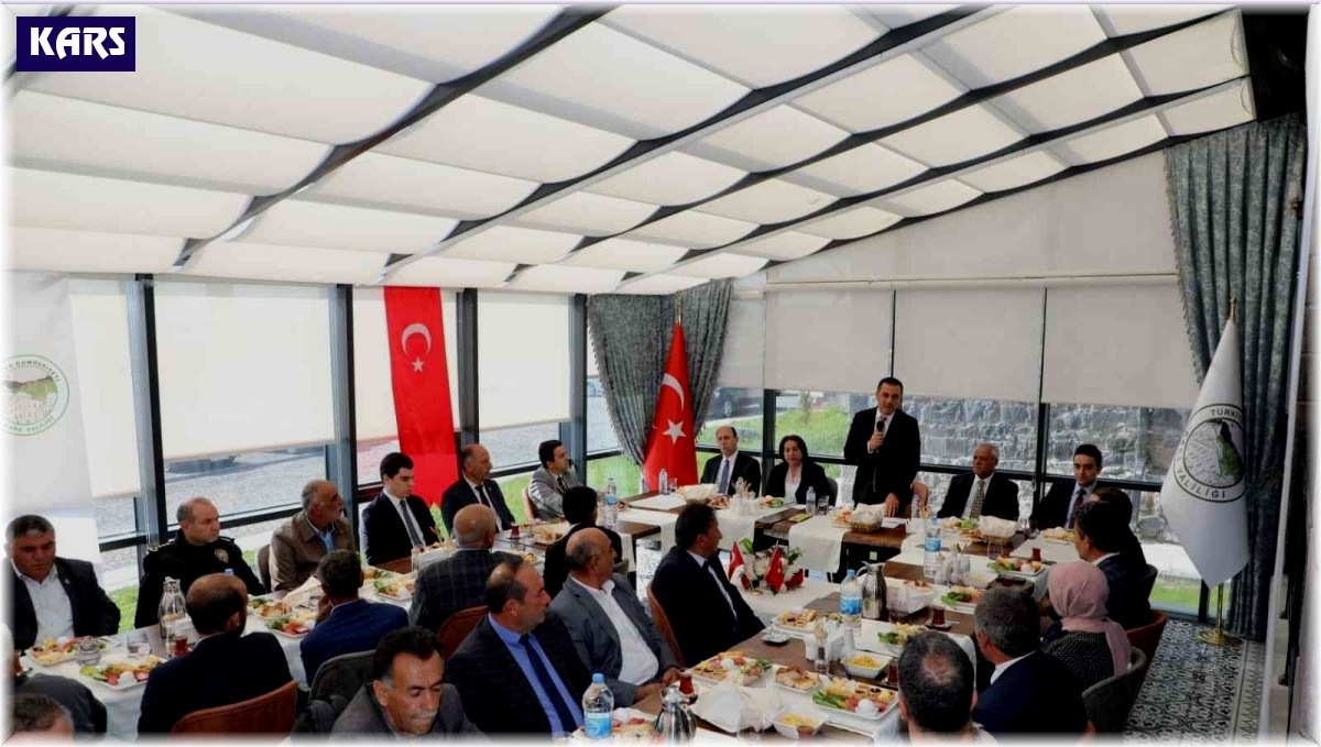 Kars'ta 19 Ekim Muhtarlar Günü kutlandı