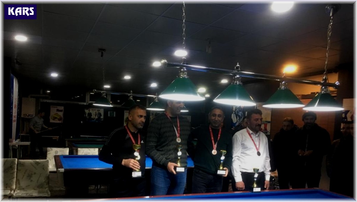 Kars'ta 3 bant bilardo şampiyonası sona erdi