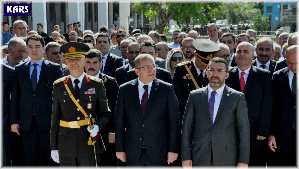 Kars'ta 30 Ağustos Zafer Bayramı törenle kutlandı
