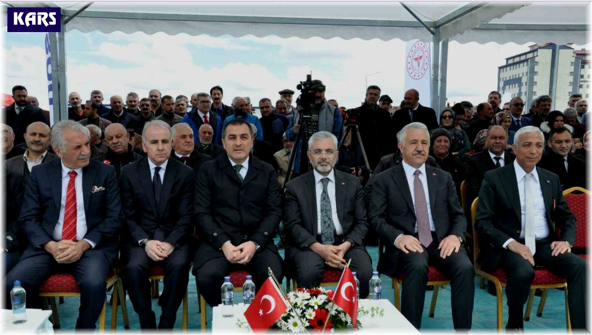 Kars'ta 500 yataklı Bölge Hastanesi'nin temeli atıldı