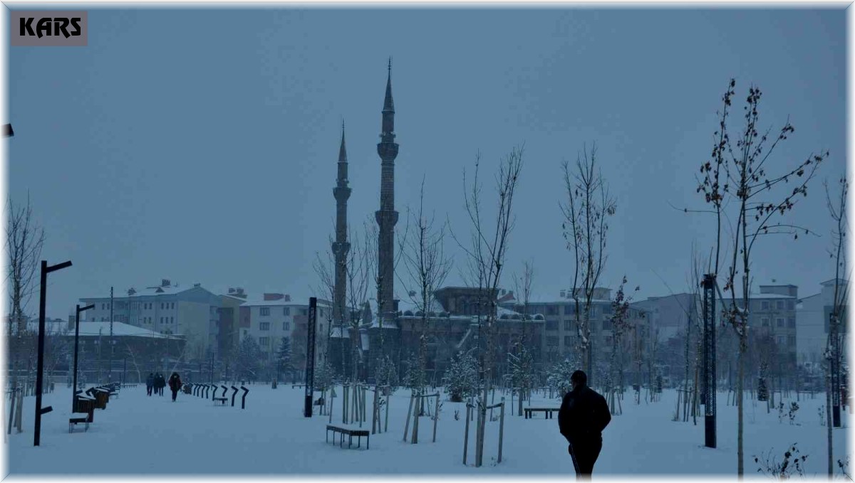 Kars'ta 51 köy yolu ulaşıma kapandı