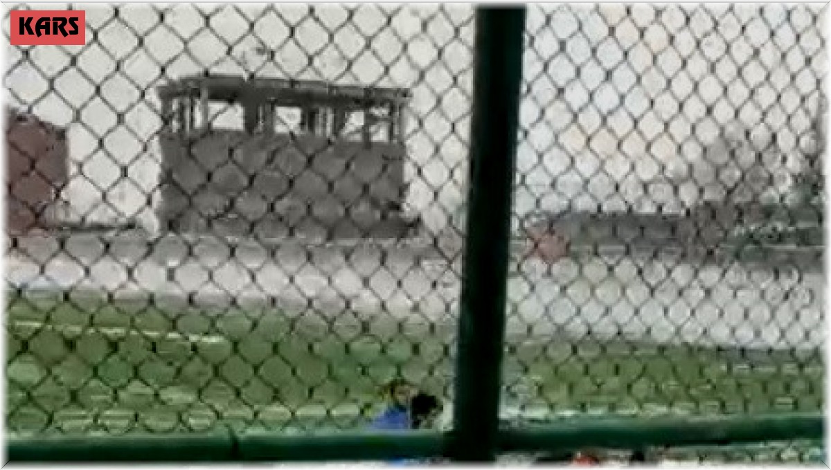 Kars'ta amatör maçta arbede!