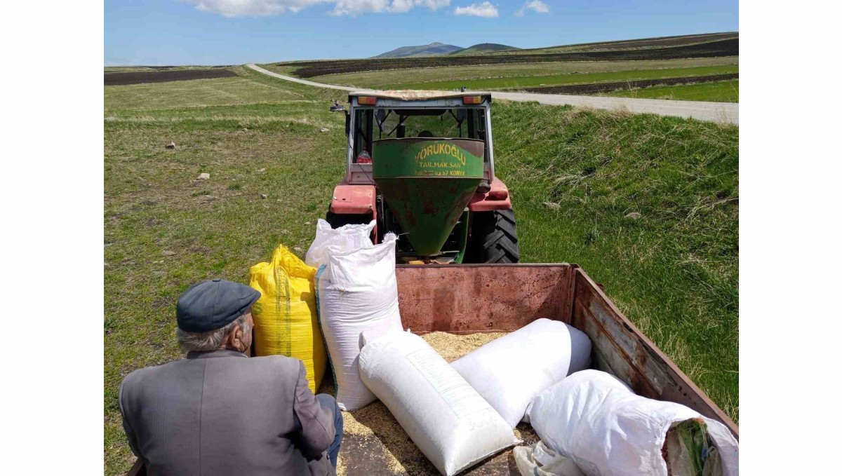 Kars'ta bahar mesaisi başladı