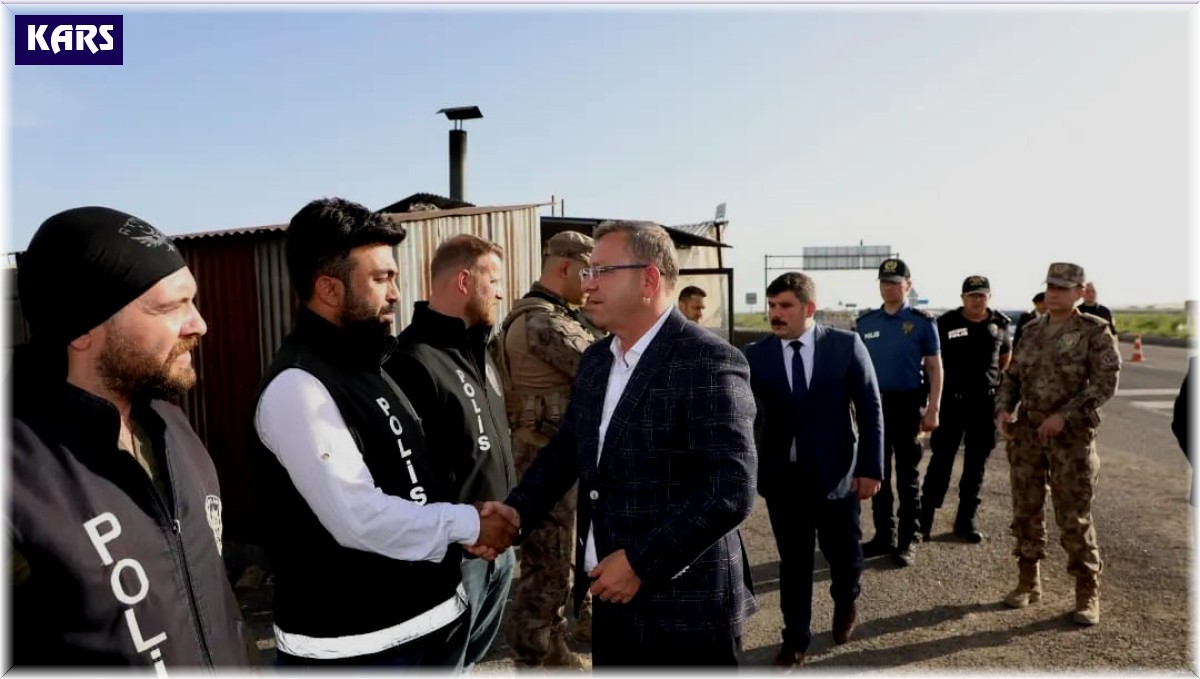 Kars'ta bayramda 2 bin 527 polis ve jandarma görevlendirildi