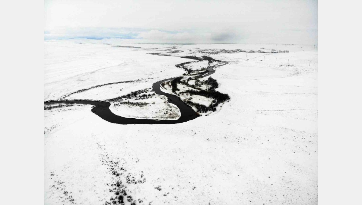 Kars'ta beyaz esaret değil, görsel şölen: Tarım arazileri ve menderesler büyülüyor