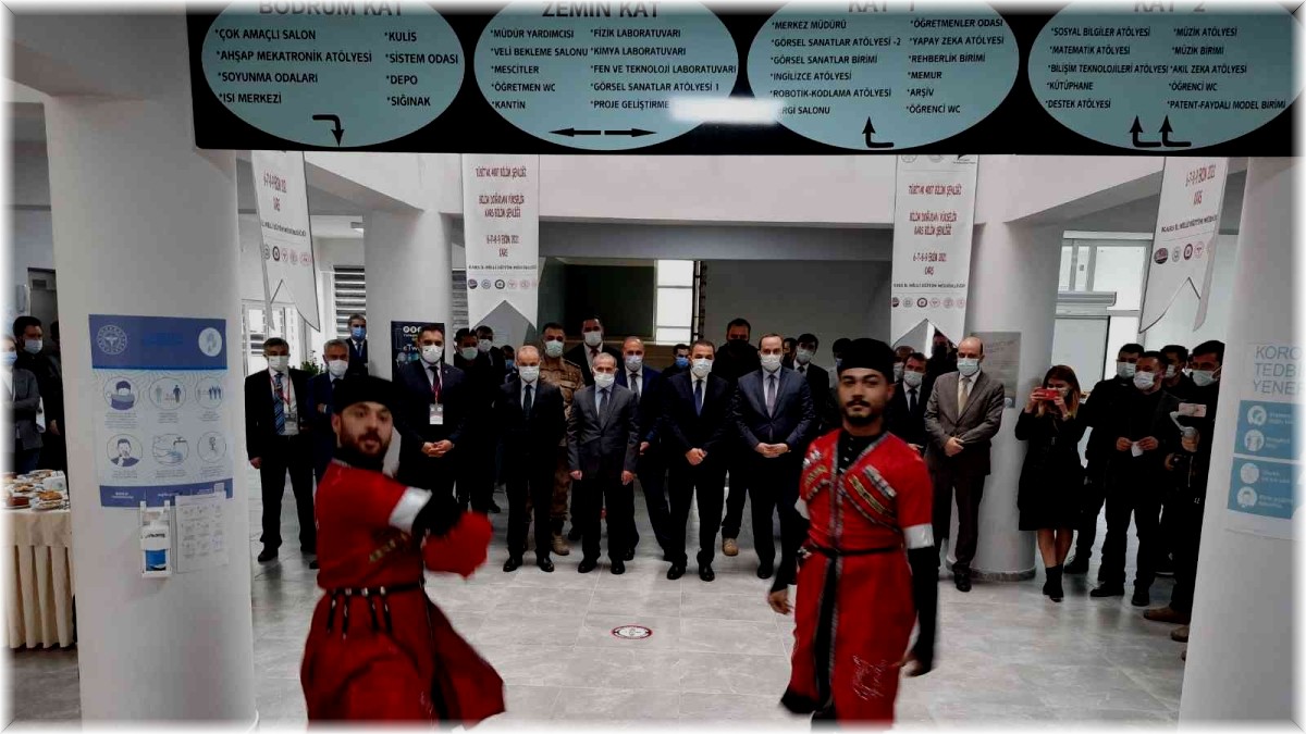 Kars'ta Bilim Şenlikleri başladı