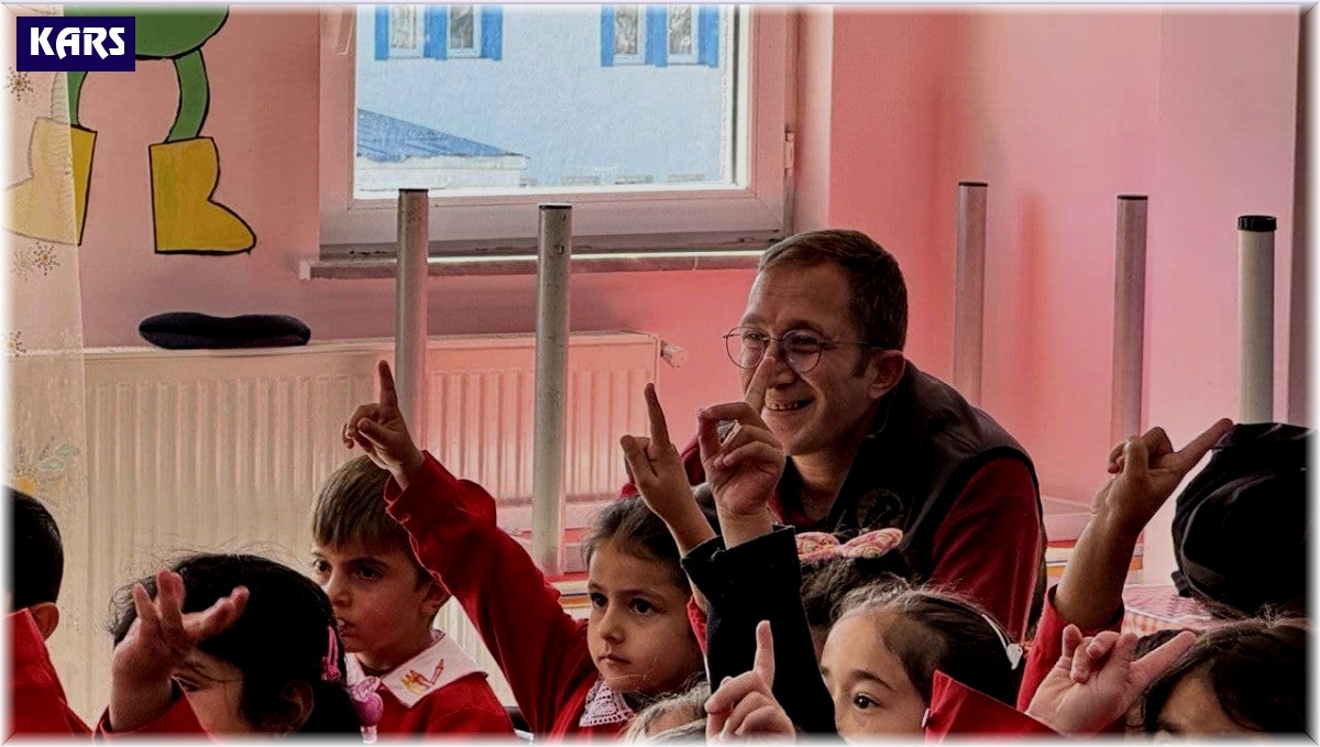 Kars'ta çocuklara doğa ve hayvanları korumanın önemi anlatıldı