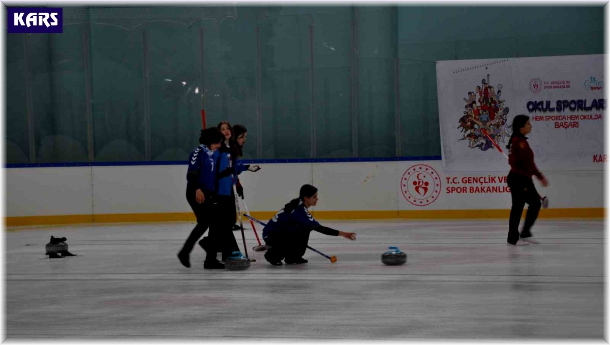 Kars'ta Curling Türkiye Şampiyonası heyecanı