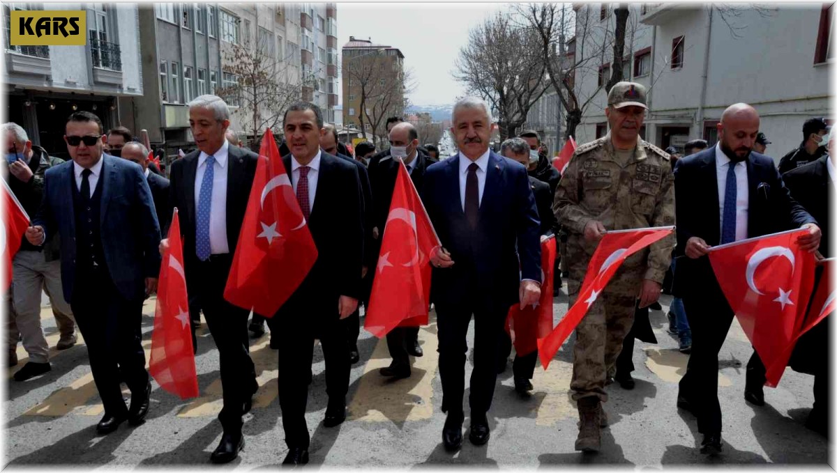 Kars'ta davullu zurnalı Turizm Haftası