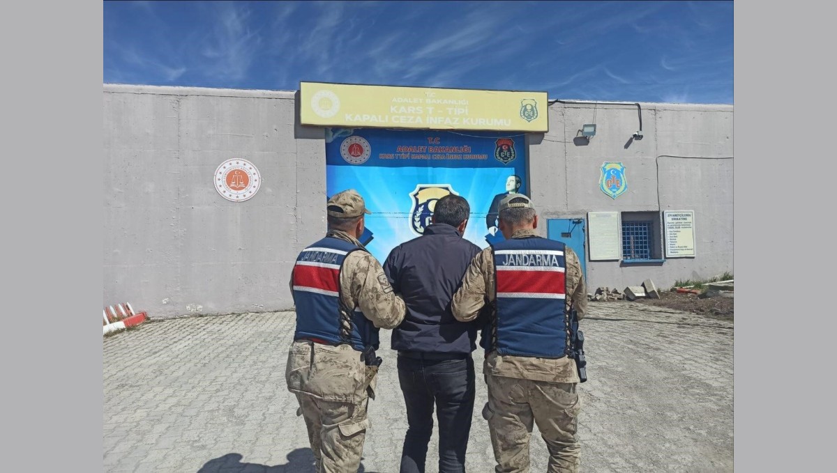 Kars'ta FETÖ firarisi yakalandı