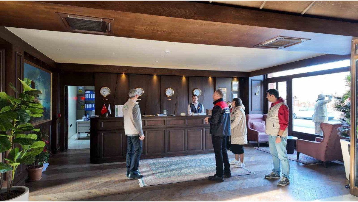 Kars'ta gıda güvenliği denetimleri sürüyor