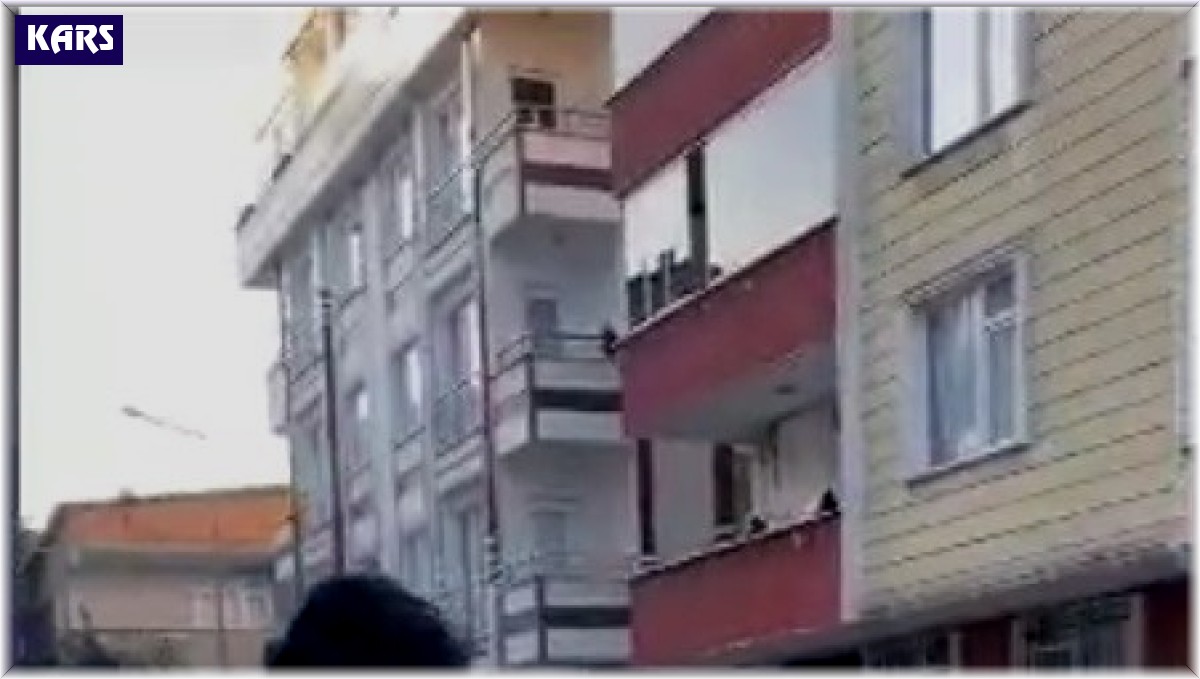 Kars'ta haklarında hapis cezası bulunan 3 kişi yakalandı