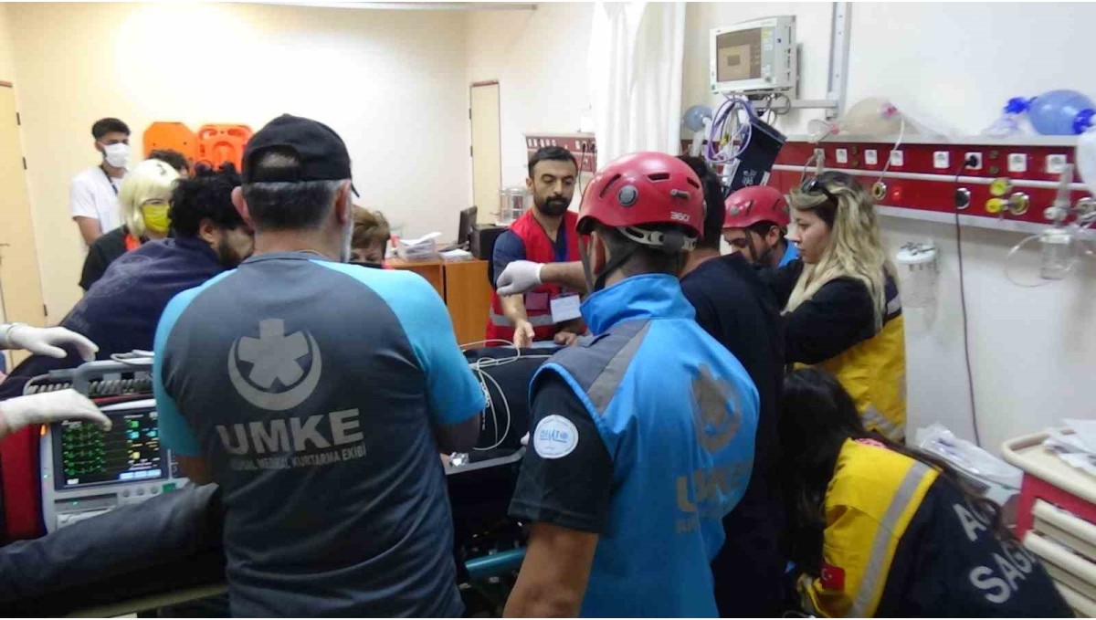 Kars'ta HAP tatbikatı gerçeğini aratmadı