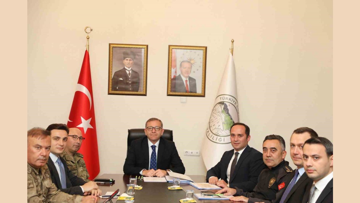 Kars'ta İl Güvenlik ve Asayiş toplantısı