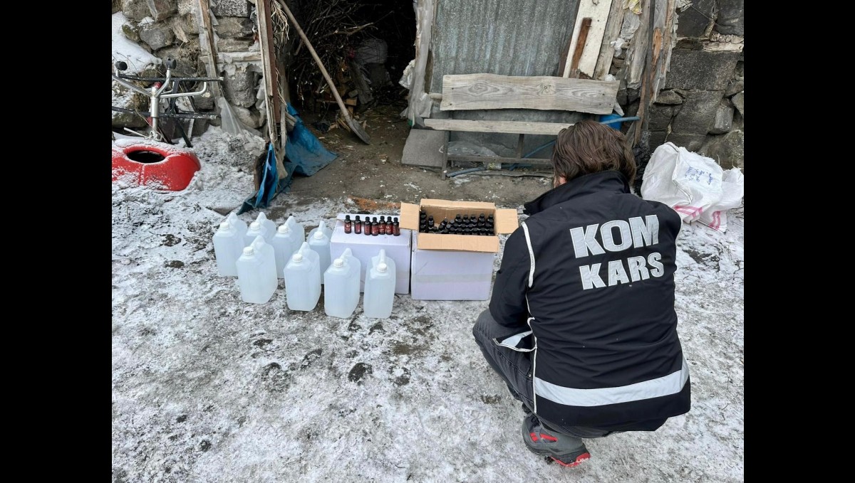 Kars'ta kaçak içki operasyonu