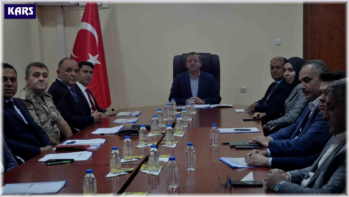 Kars'ta kadına yönelik şiddetle mücadele toplantısı yapıldı