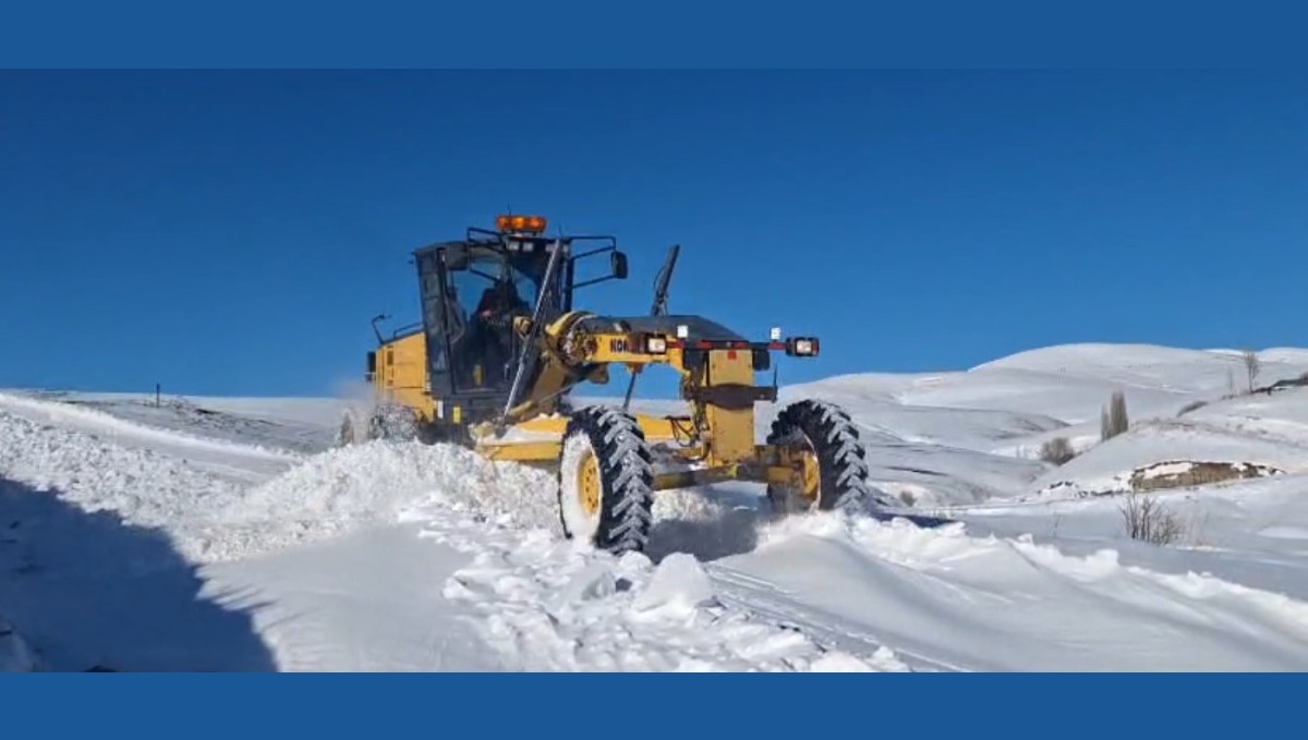 Kars'ta kapalı köy yolu kalmadı