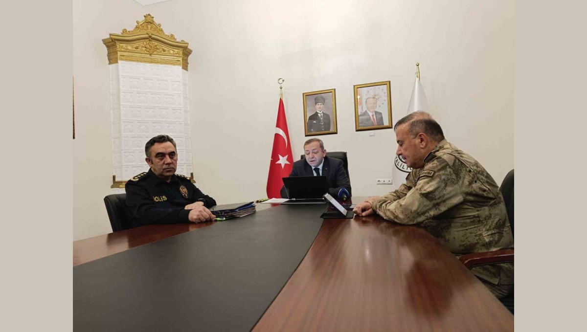 Kars'ta Kasım ayı asayiş ve güvenlik toplantısı yapıldı