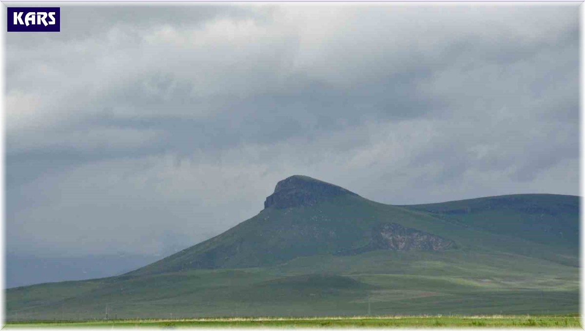 Kars'ta King Kong'un kafasına benzeyen dağ