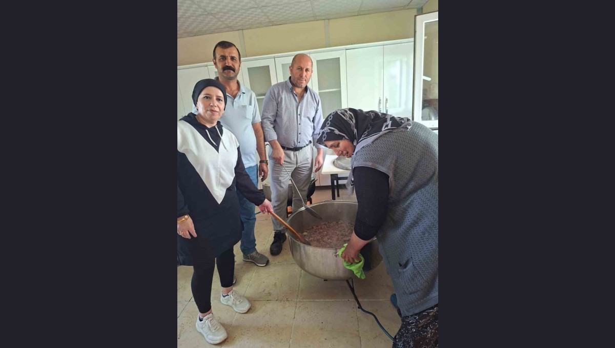 Kars'ta mahalle sakinlerinden örnek davranış