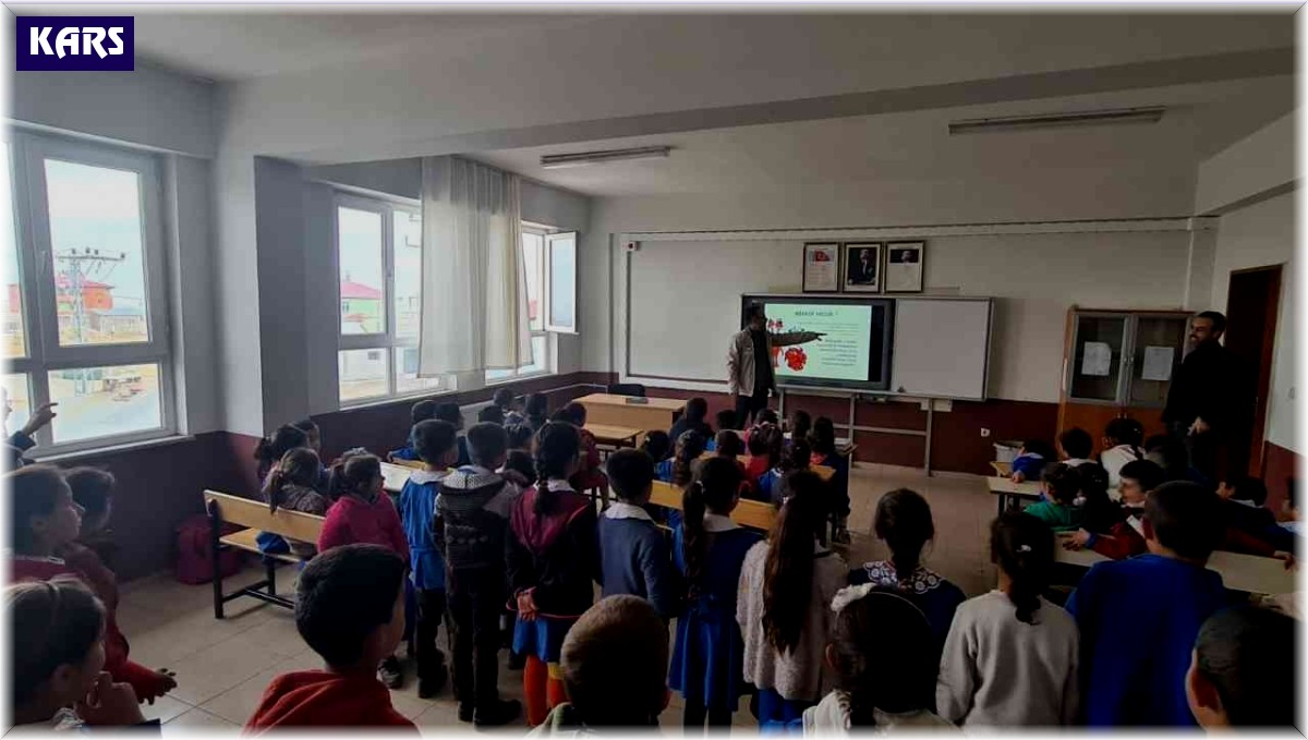 Kars'ta öğrencilere 'Gıda Güvenliği' eğitimi verildi