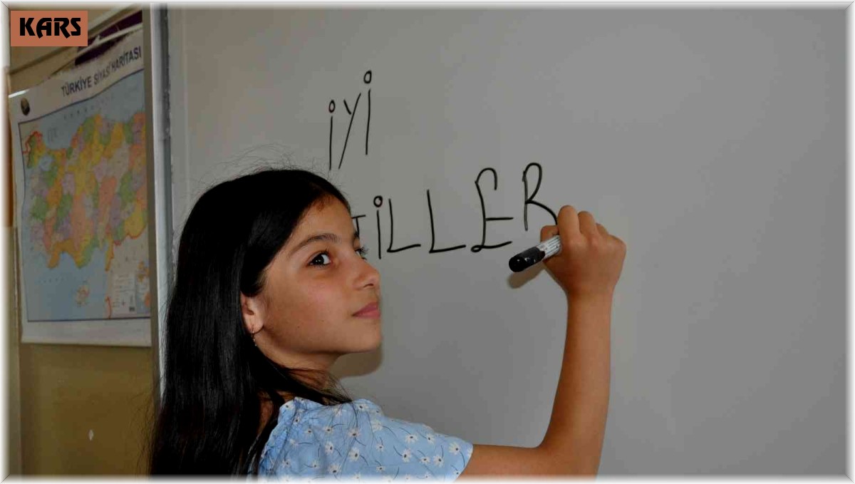 Kars'ta öğrencilerin 'Yaz Tatili' başladı