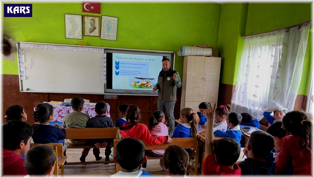 Kars'ta okullarda hijyen eğitimi veriliyor