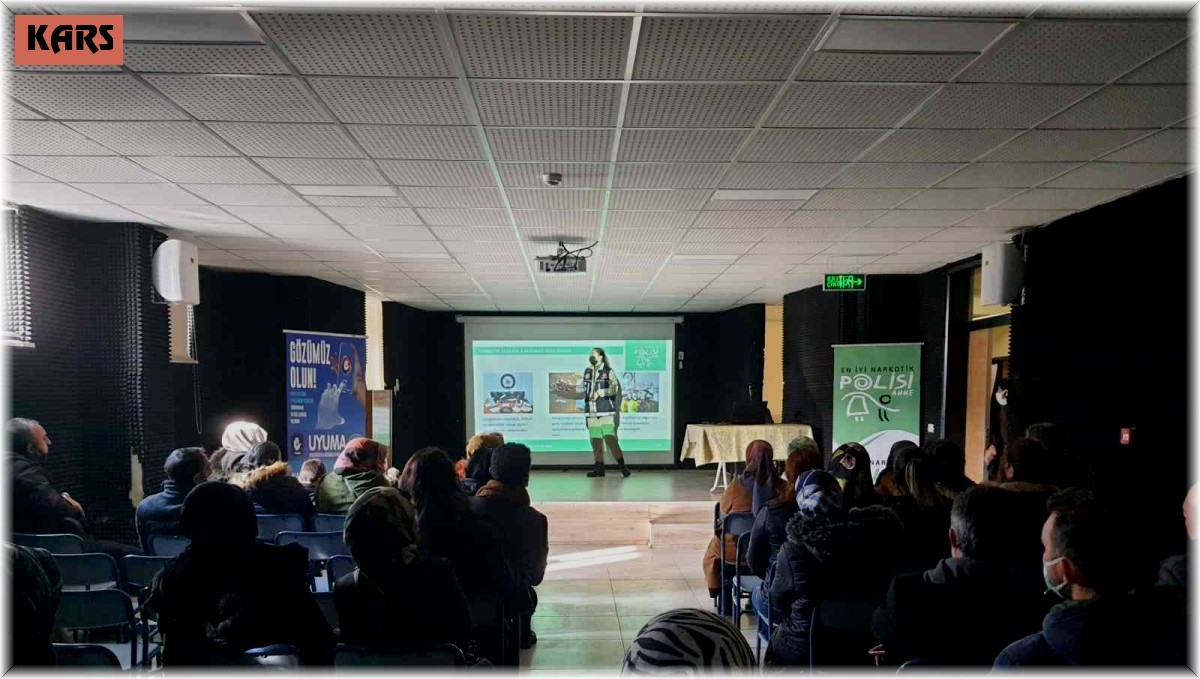 Kars'ta polis 233 kişi bilgilendirdi