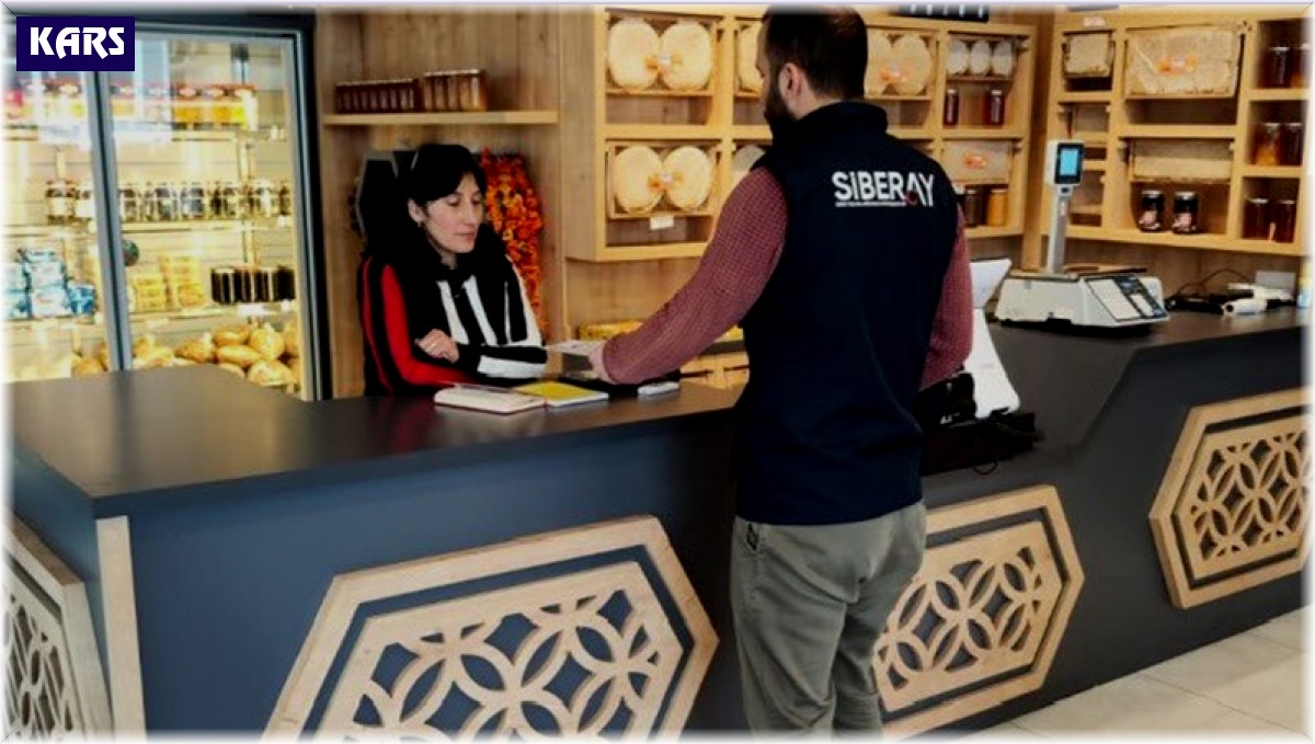 Kars'ta polisten esnafa bayram uyarısı