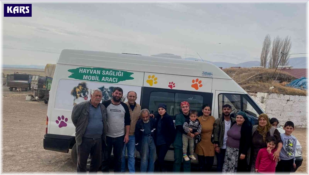 Kars'ta sokak hayvanlarını mobil araçla hizmet veriliyor