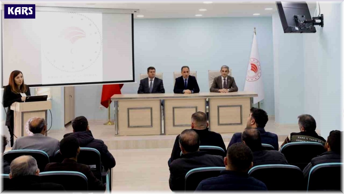 Kars'ta sürü yöneticileri sertifikalarını aldı