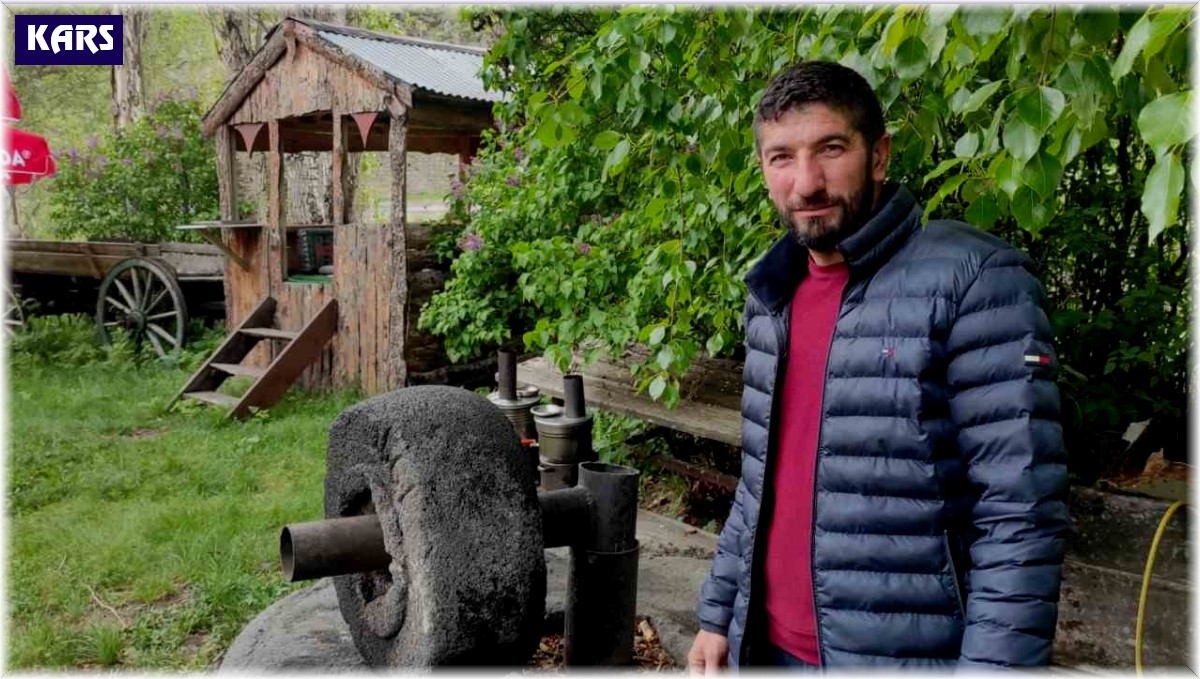 Kars'ta tarihi değirmen yoğun ilgi görüyor
