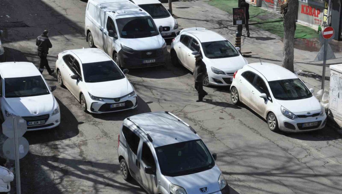 Kars'ta trafiğe kayıtlı araç sayısı 55 bin 158'e ulaştı