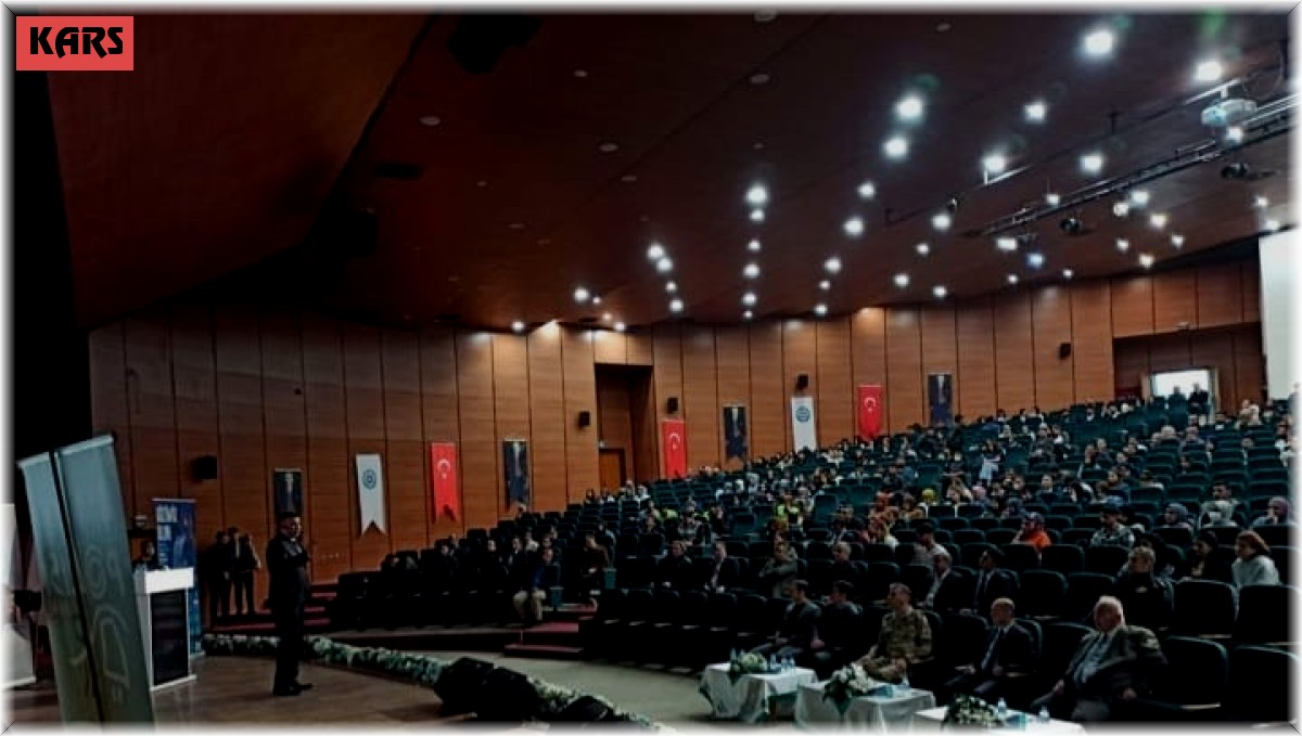 Kars'ta uyuşturucuyla mücadele semineri