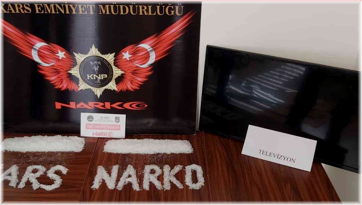Kars'ta uyuşturucuyu televizyona sakladı