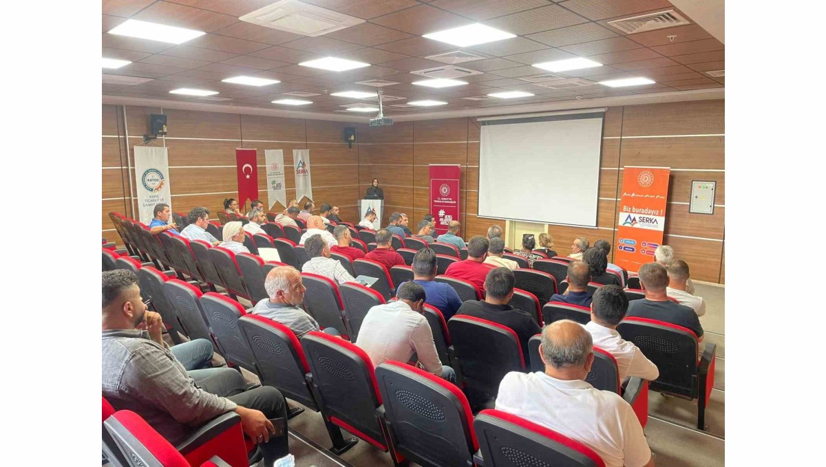 Kars'ta yerel kalkınma hamlesi bilgilendirme toplantısı yapıldı