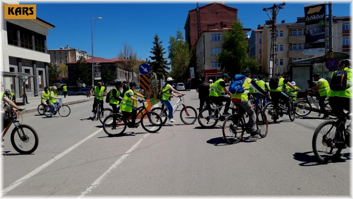 Kars'ta Yeşilay etkinliği