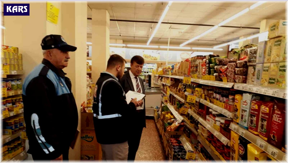 Kars'ta zincir marketler denetleniyor