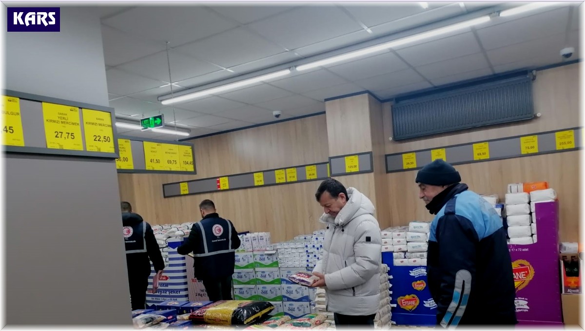 Kars'ta zincir marketlerde fiyat denetimi yapıldı