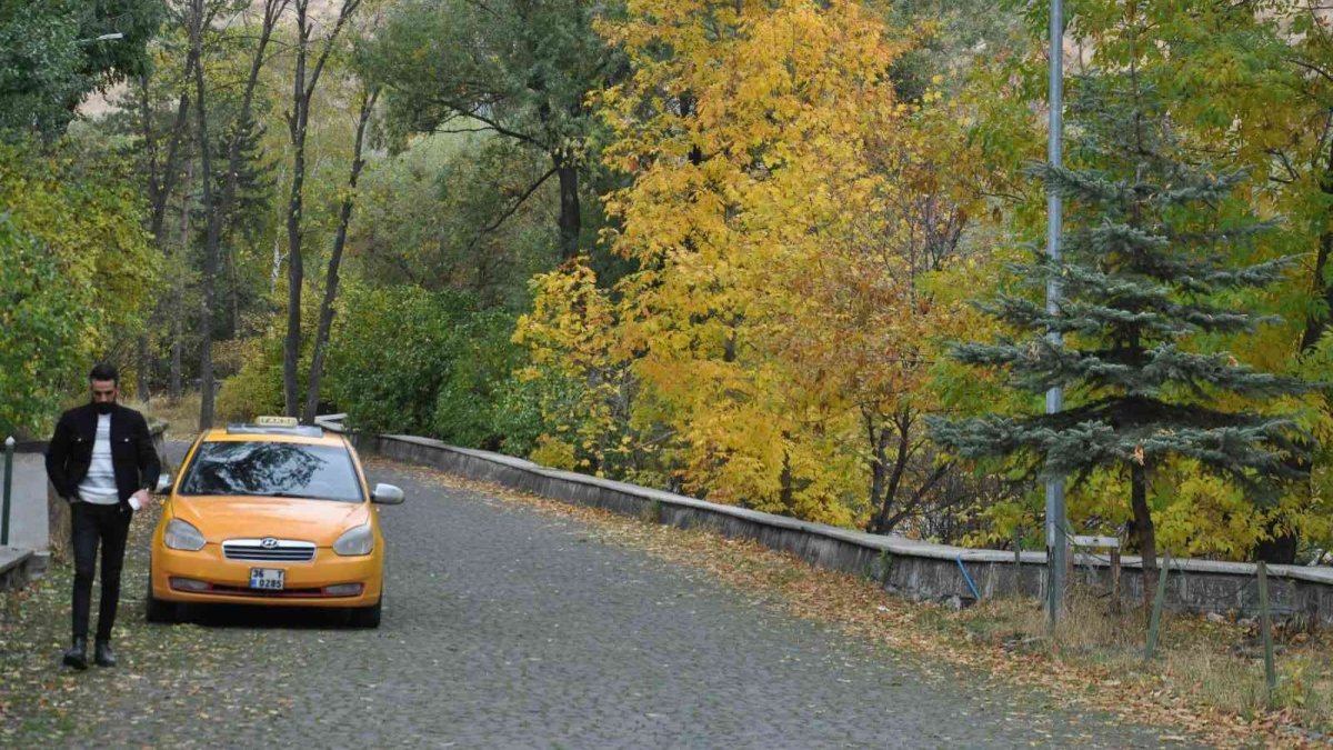 Kars'tan kartpostallık sonbahar görüntüleri
