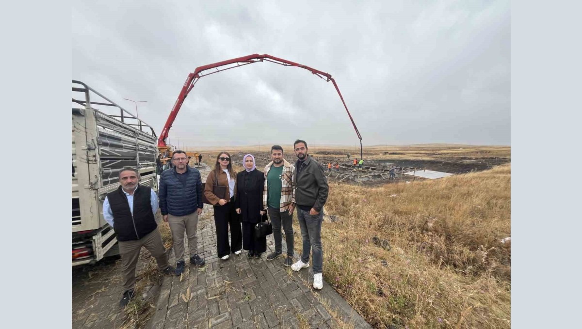 Kars TDİ Besi ve Süt OSB'de TKDK Destekli 100 başlık besi işletmesinin temelleri atıldı