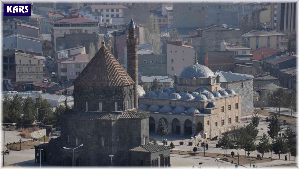 Kars Vadisi yerli ve yabancı turistlerden yoğun ilgi görüyor