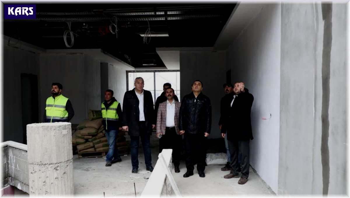 Kars Valisi Türker Öksüz, Yeni Otogar inşaatını gezdi