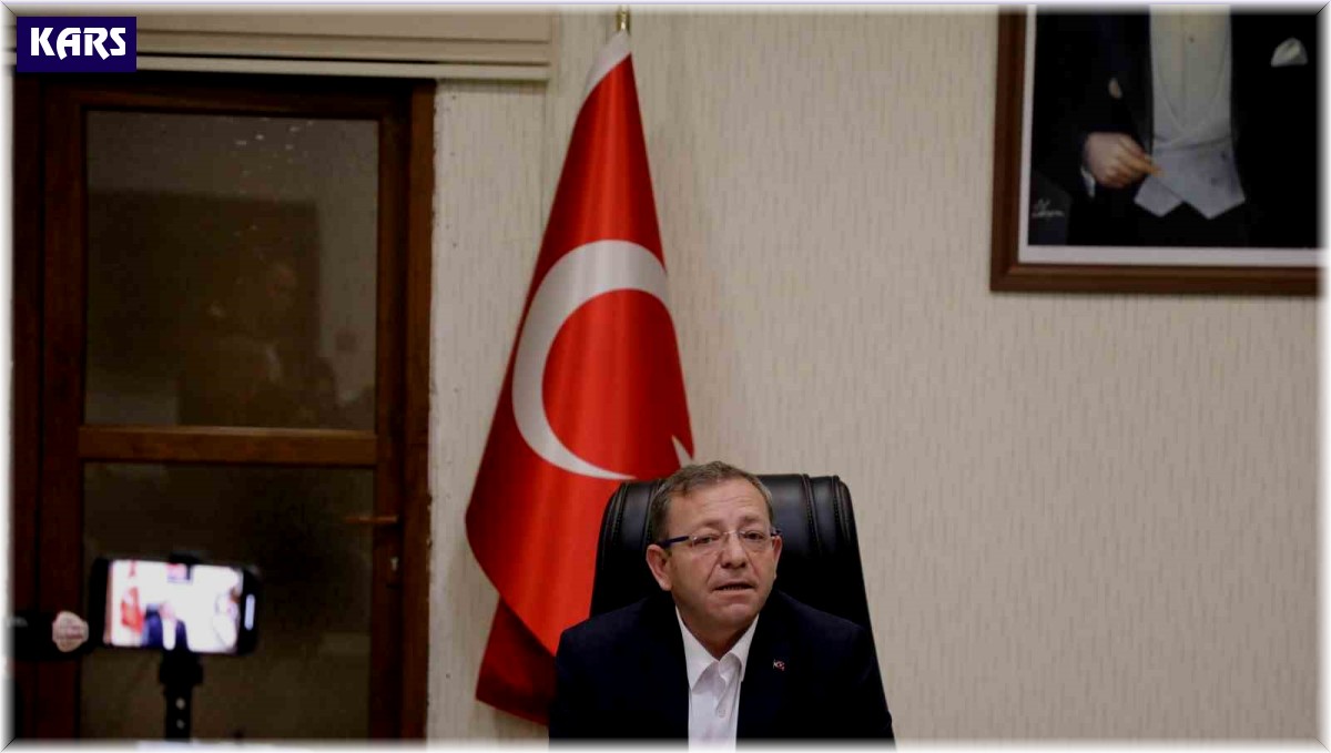 Kars Valisi Ziya Polat, basınla buluştu