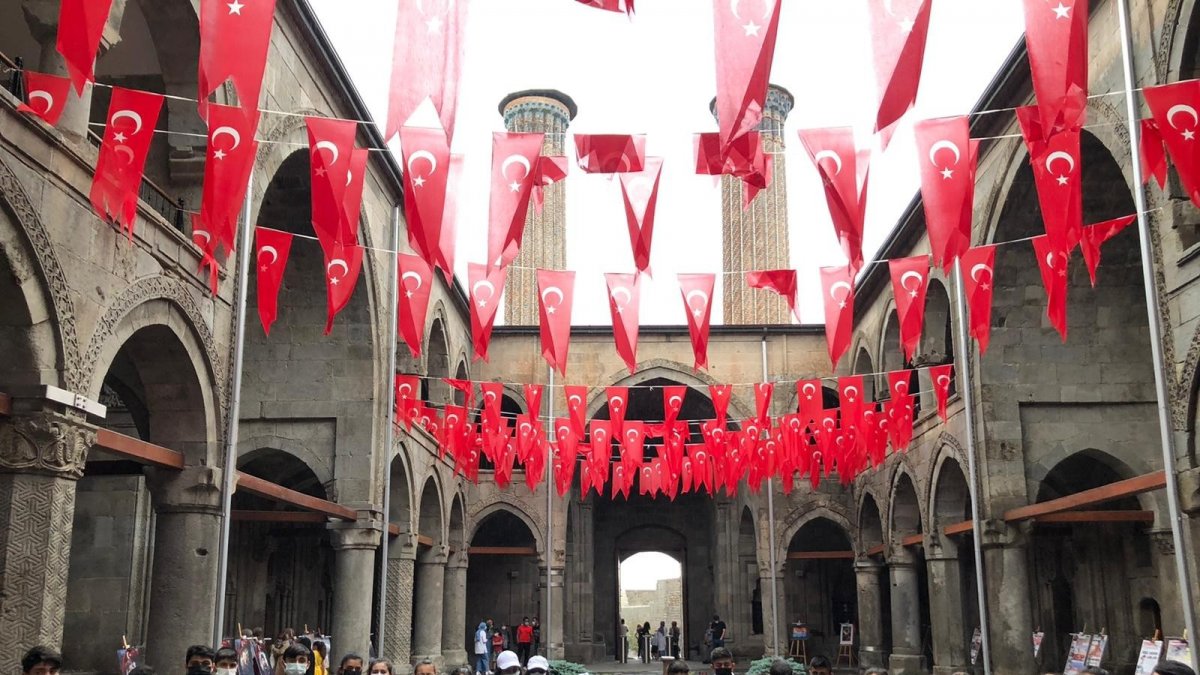 Karslı öğrenciler, Erzurum'u tanıyor