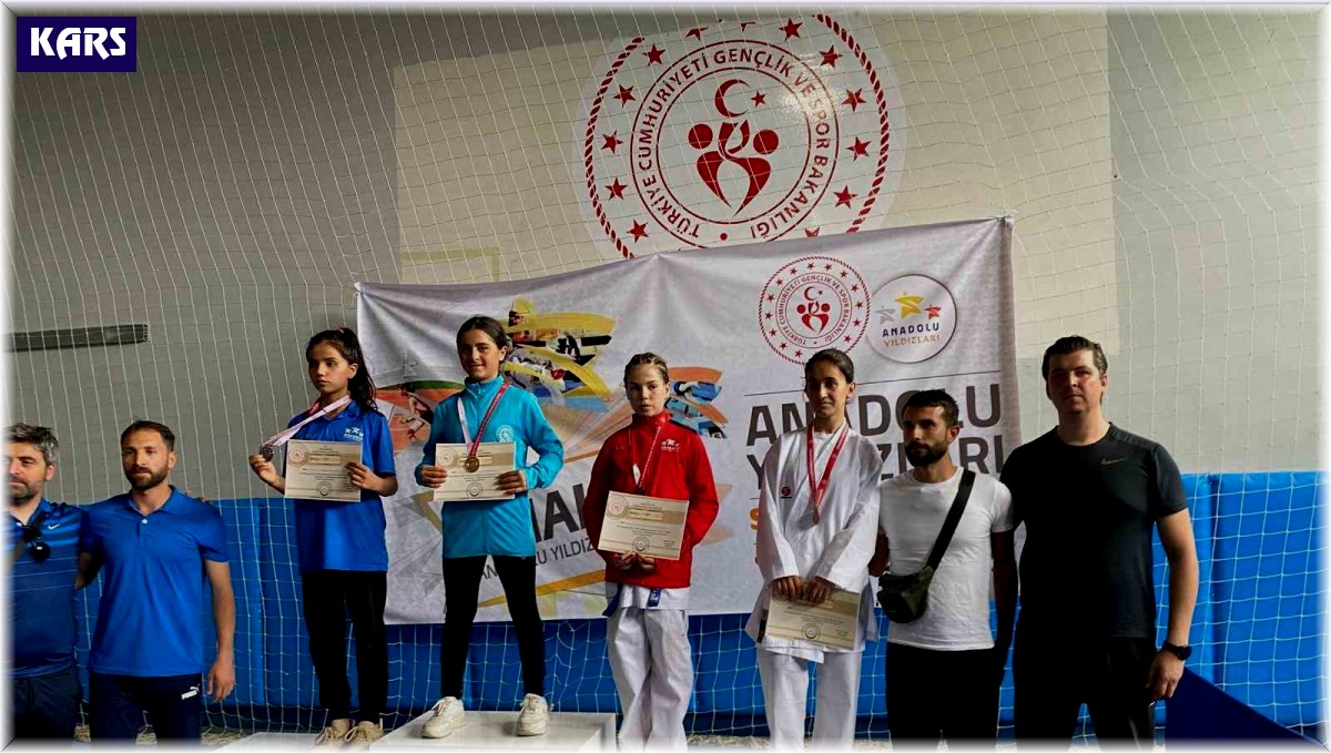 Karslı sporcular madalyayla döndü