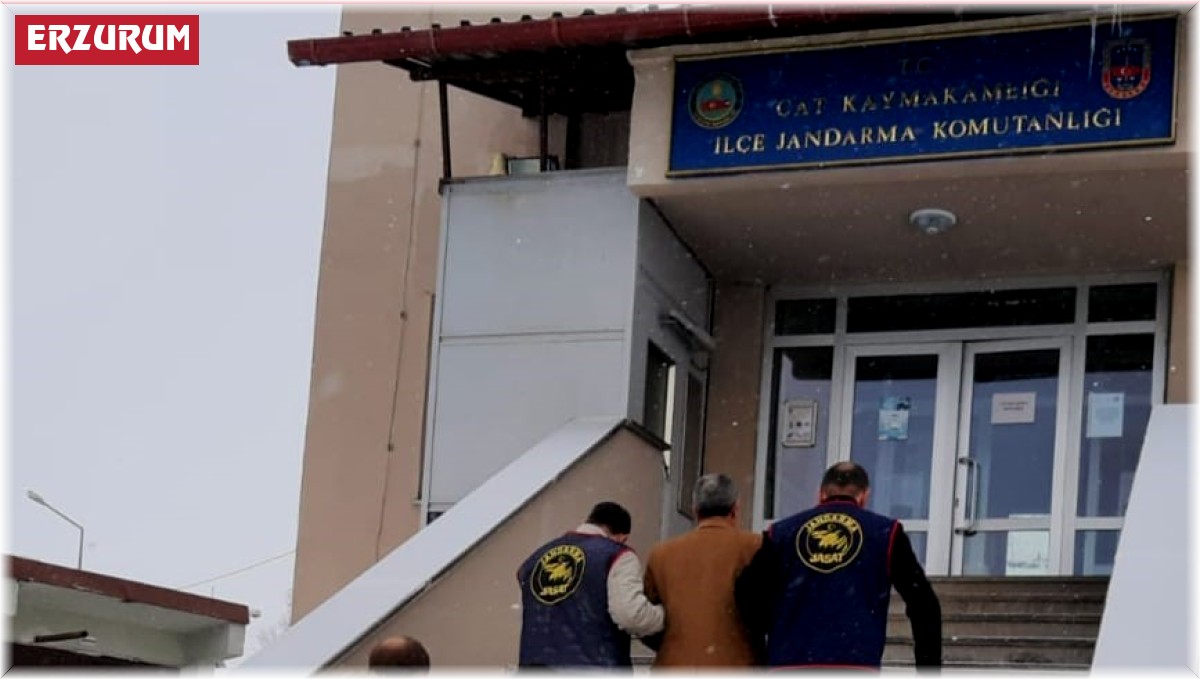 Kasten adam öldürme suçundan aranan 2 şüpheliyi jandarma yakaladı